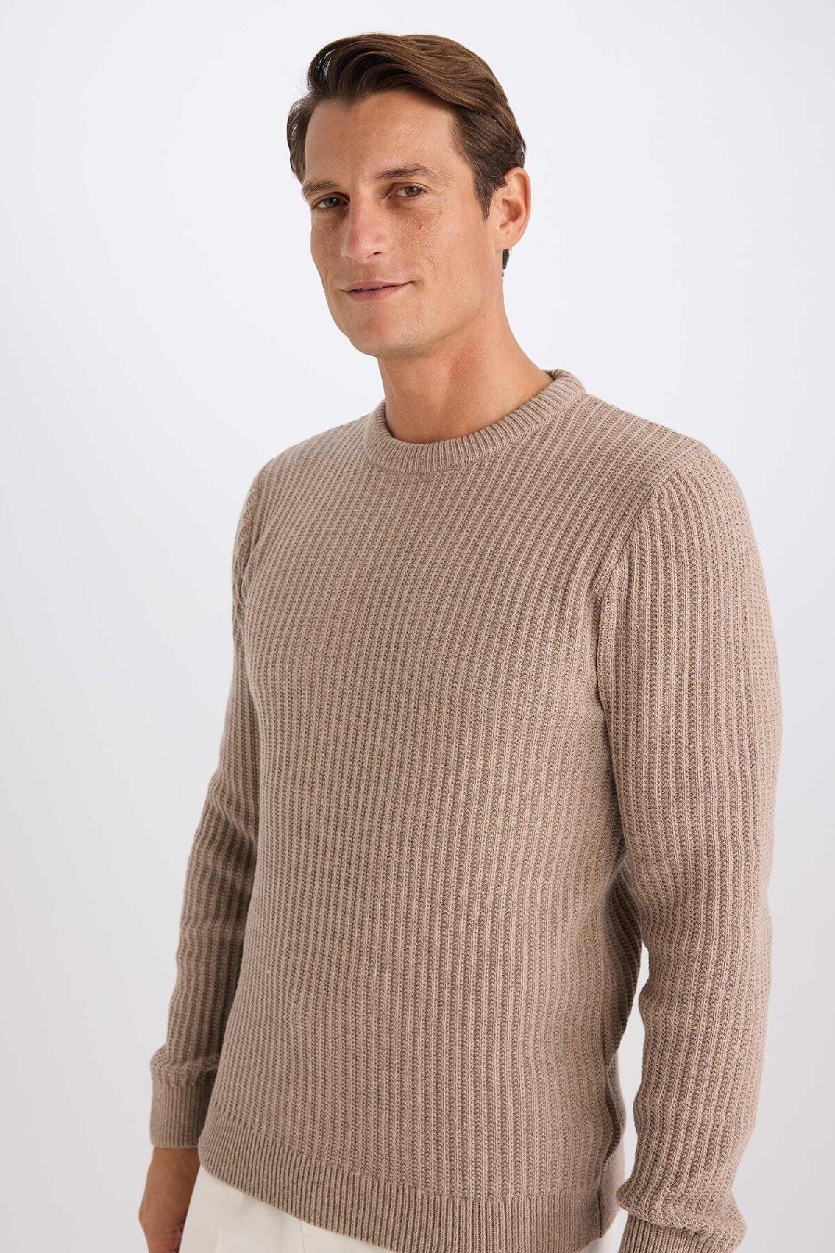 MAGLIONE GIROCOLLO DAAN