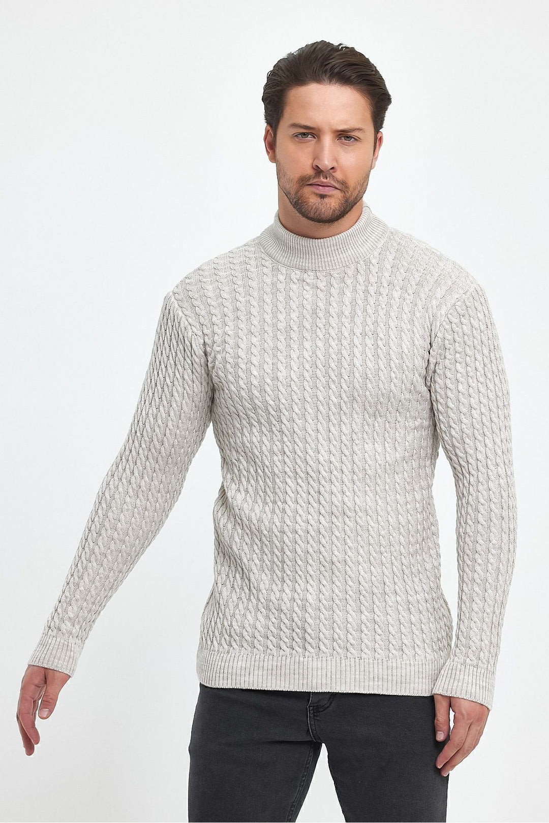 THE ANDREAS SWEATER