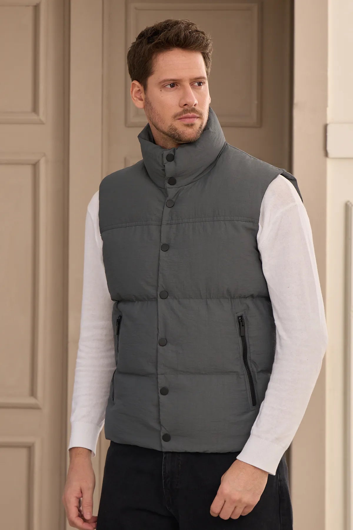 THE GREY PADDED VEST